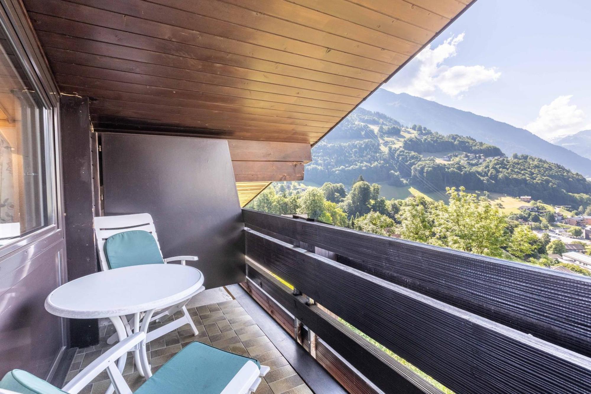 Keyone Rooms Montafon Schruns Extérieur photo