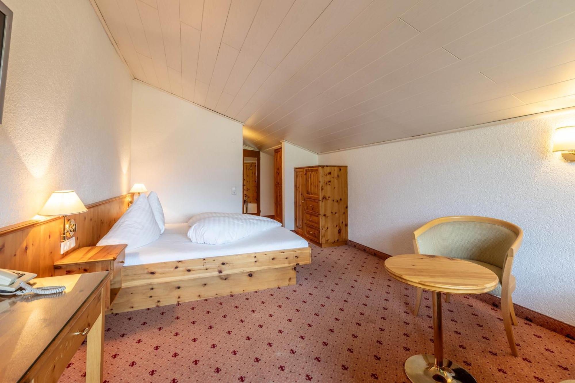 Keyone Rooms Montafon Schruns Extérieur photo