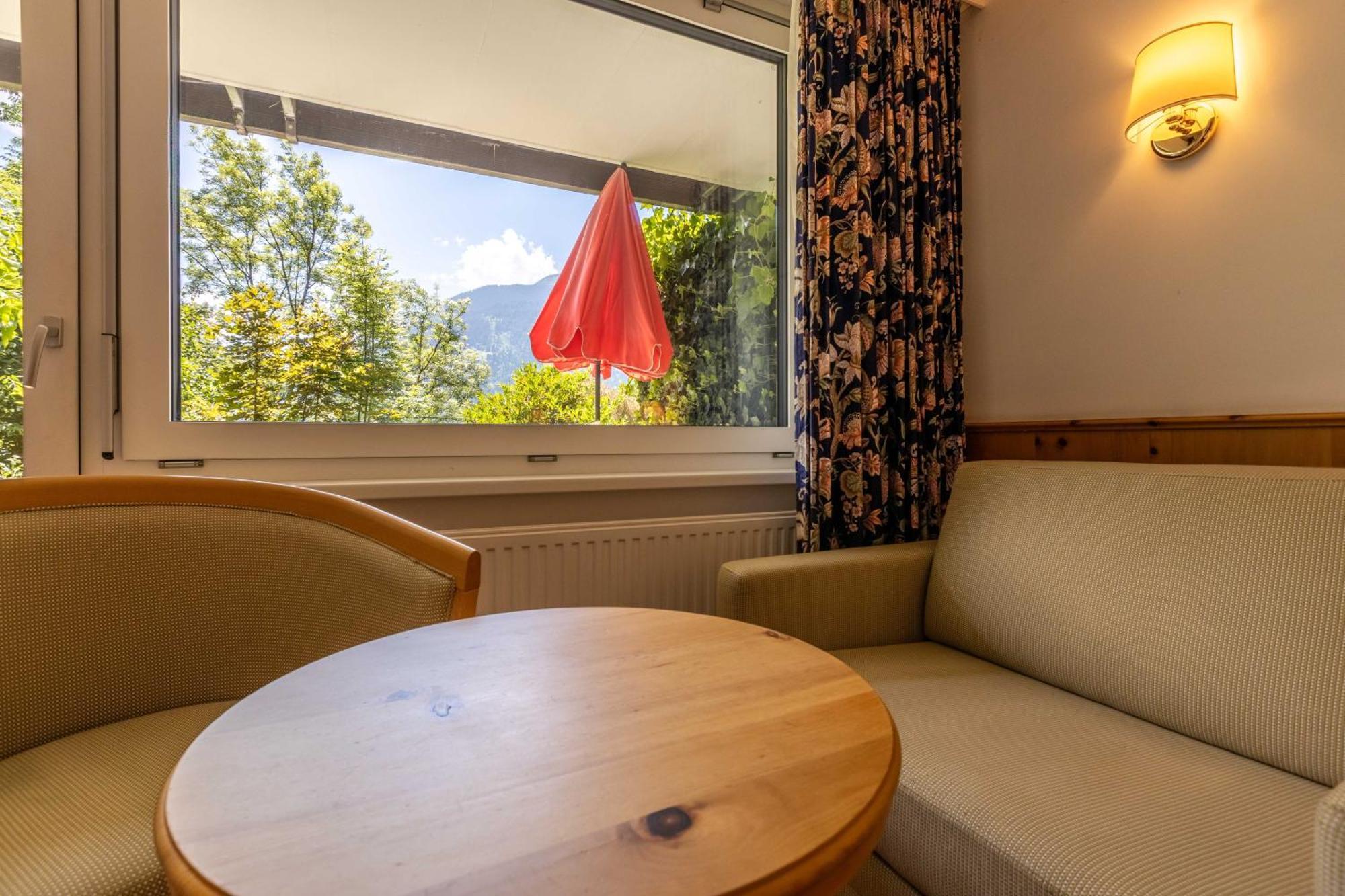 Keyone Rooms Montafon Schruns Extérieur photo