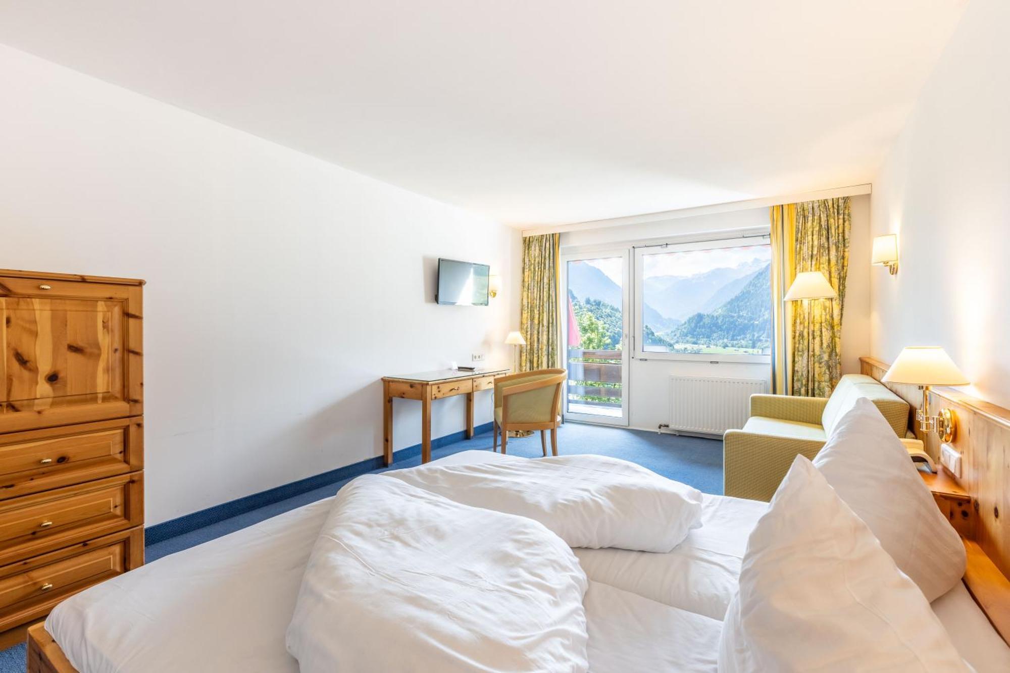 Keyone Rooms Montafon Schruns Extérieur photo