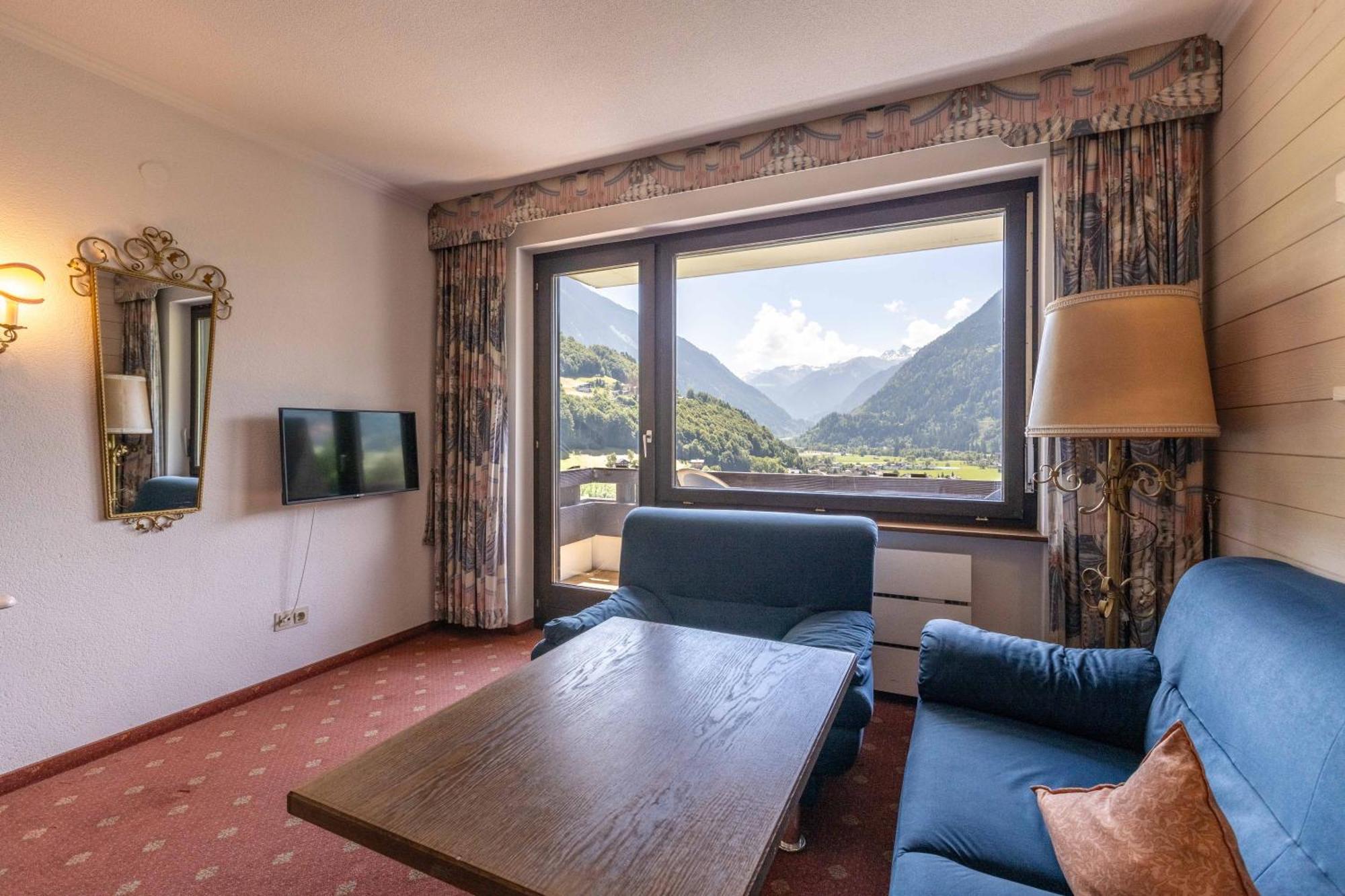 Keyone Rooms Montafon Schruns Extérieur photo