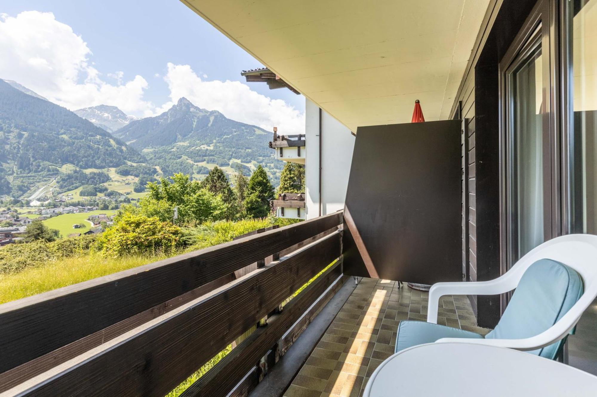 Keyone Rooms Montafon Schruns Extérieur photo