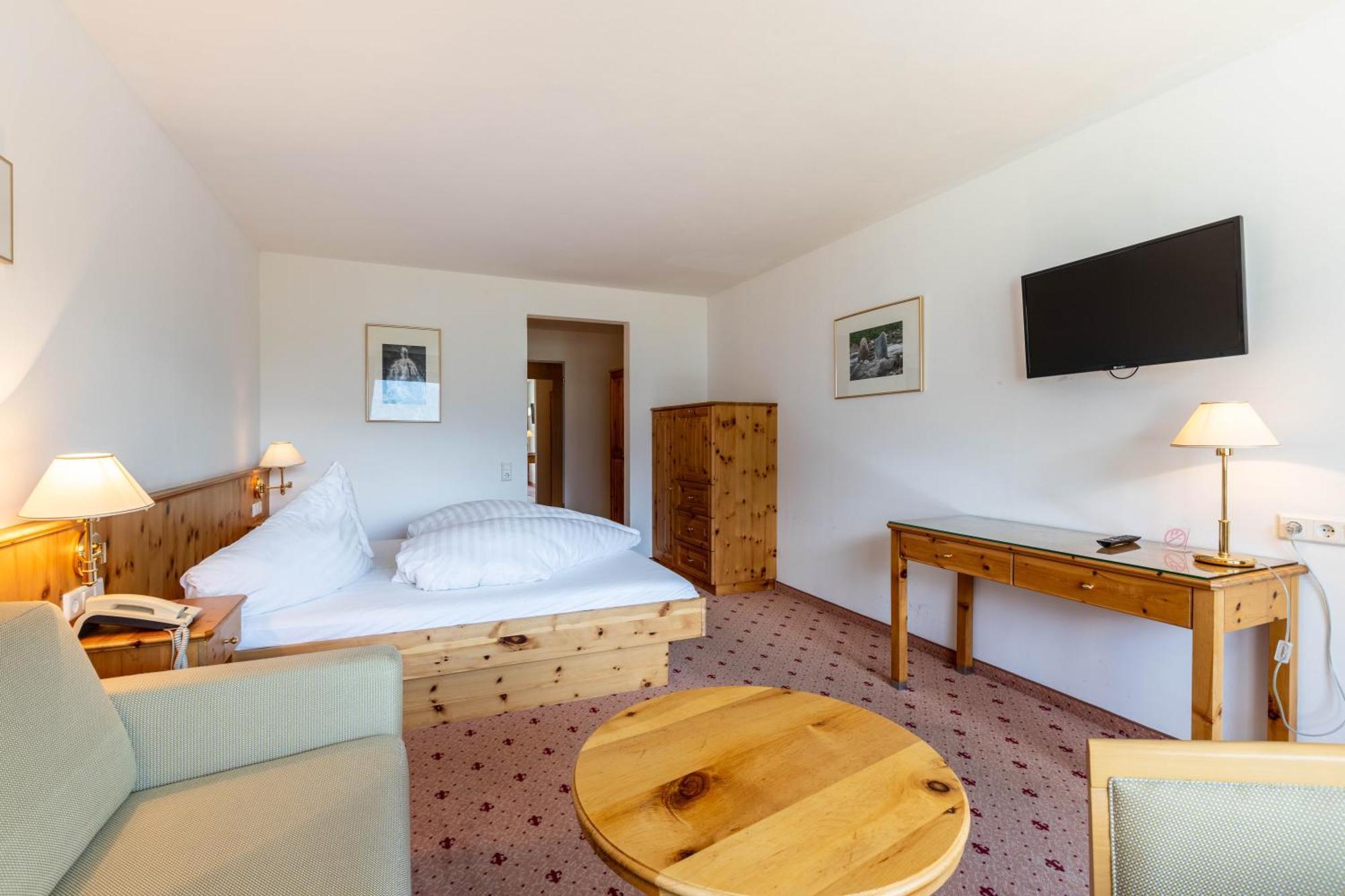 Keyone Rooms Montafon Schruns Extérieur photo
