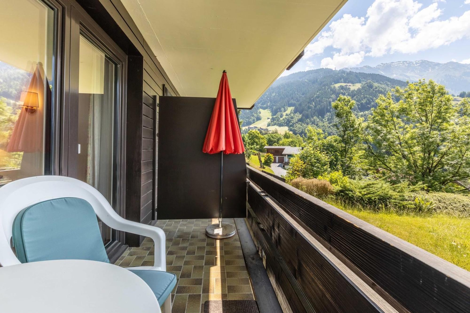 Keyone Rooms Montafon Schruns Extérieur photo