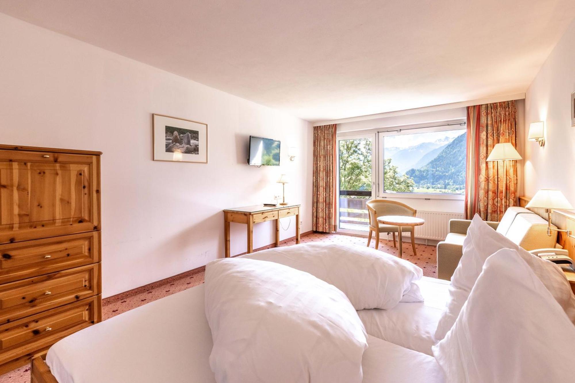 Keyone Rooms Montafon Schruns Extérieur photo