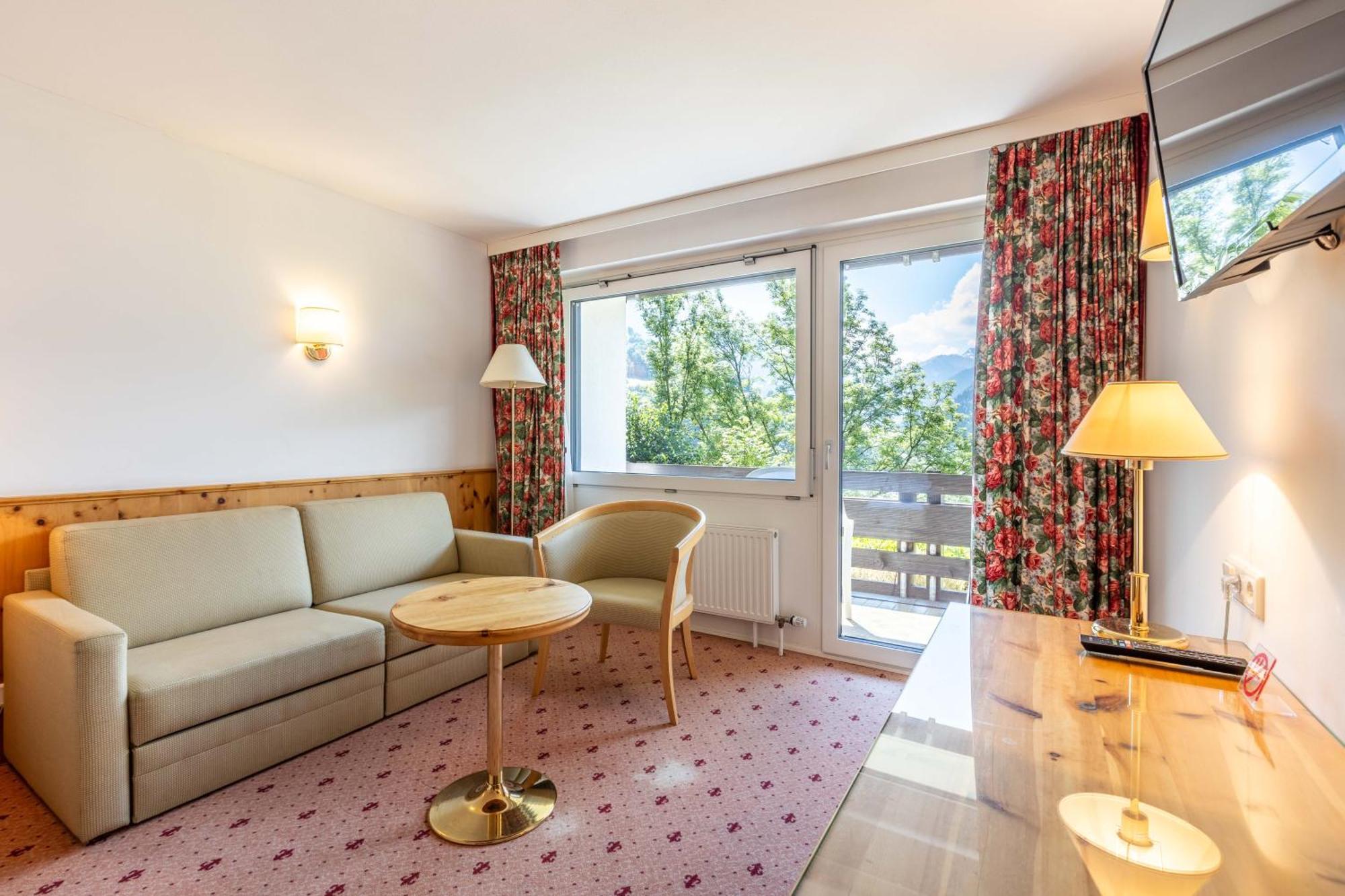 Keyone Rooms Montafon Schruns Extérieur photo