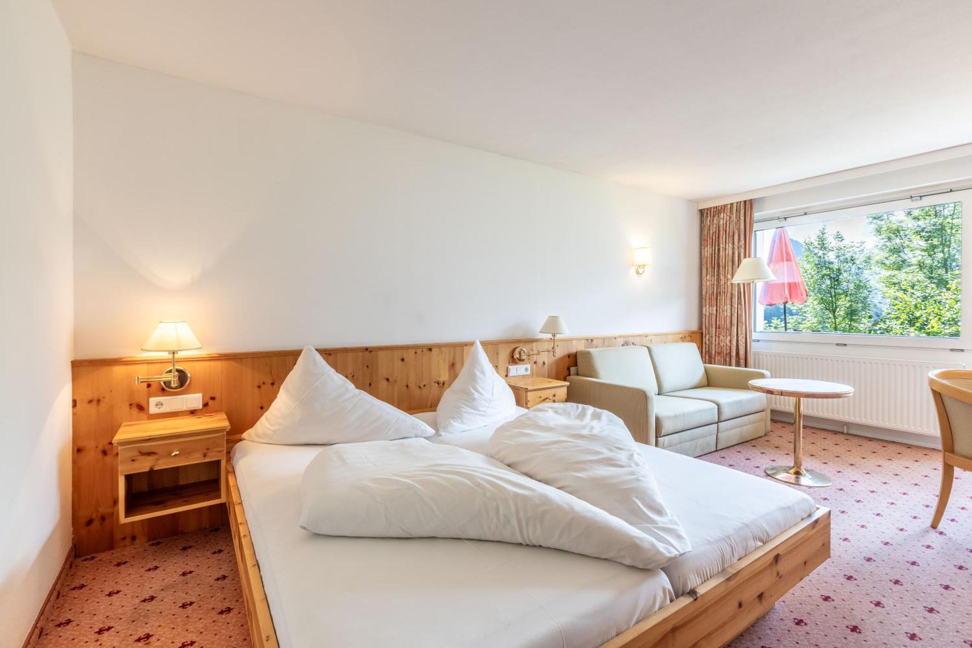 Keyone Rooms Montafon Schruns Extérieur photo
